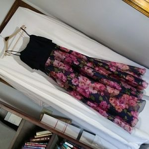 Eliza J. Princess Cut Prom/Formal wear